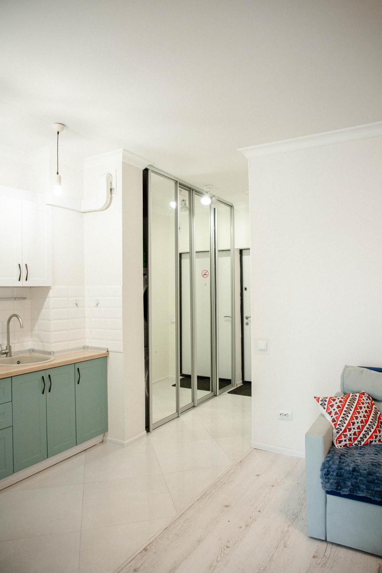 Slavutich Apartment Number 3 เคียฟ ภายนอก รูปภาพ